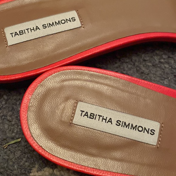 Tabitha’s Simmons red sandals - Picture 2 of 4